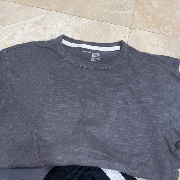 Athletic Bundle T Shirts w/ basketball shorts - Picture 4 of 4